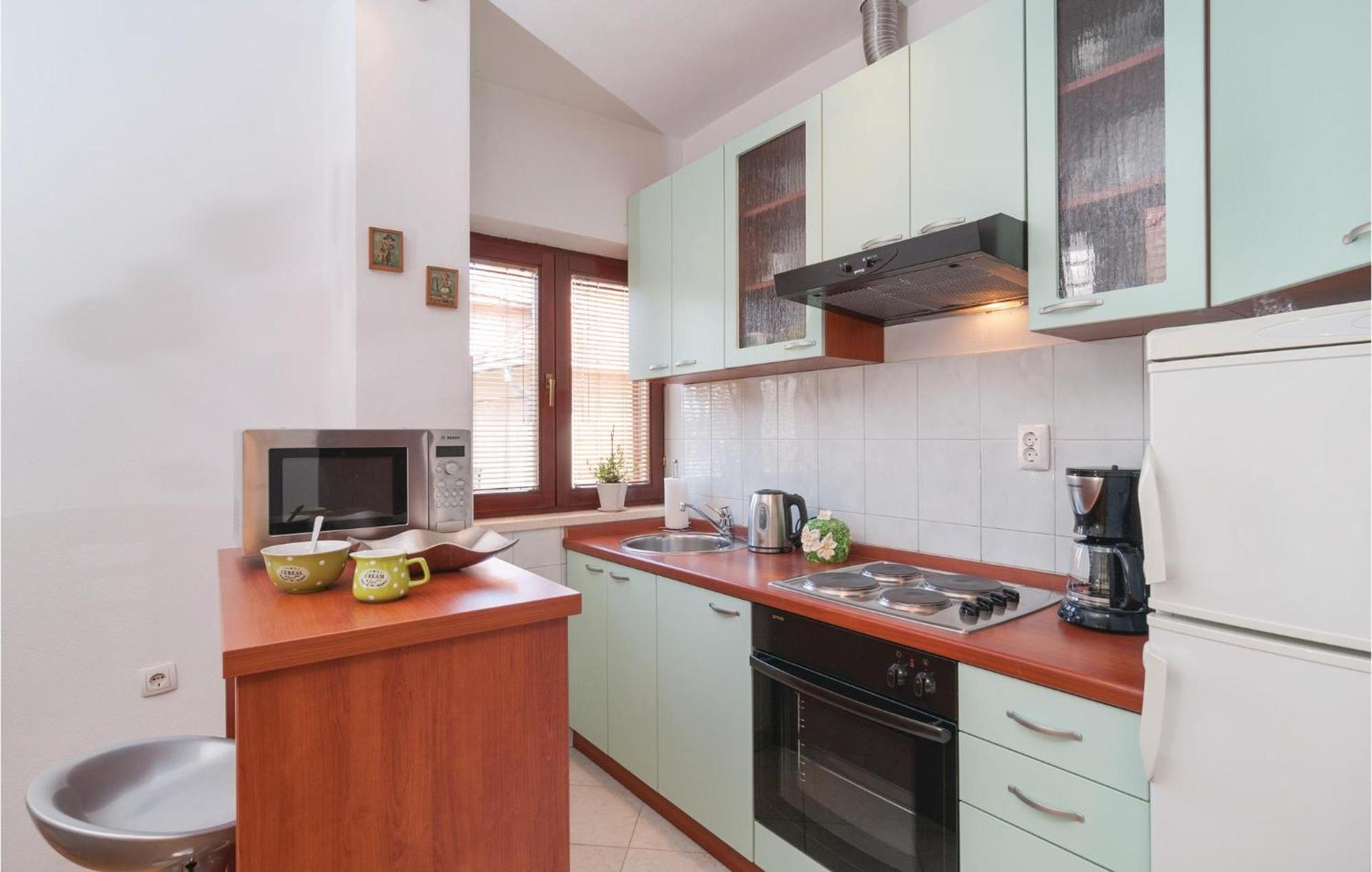 Lovely Apartment In Split With Wifi Εξωτερικό φωτογραφία